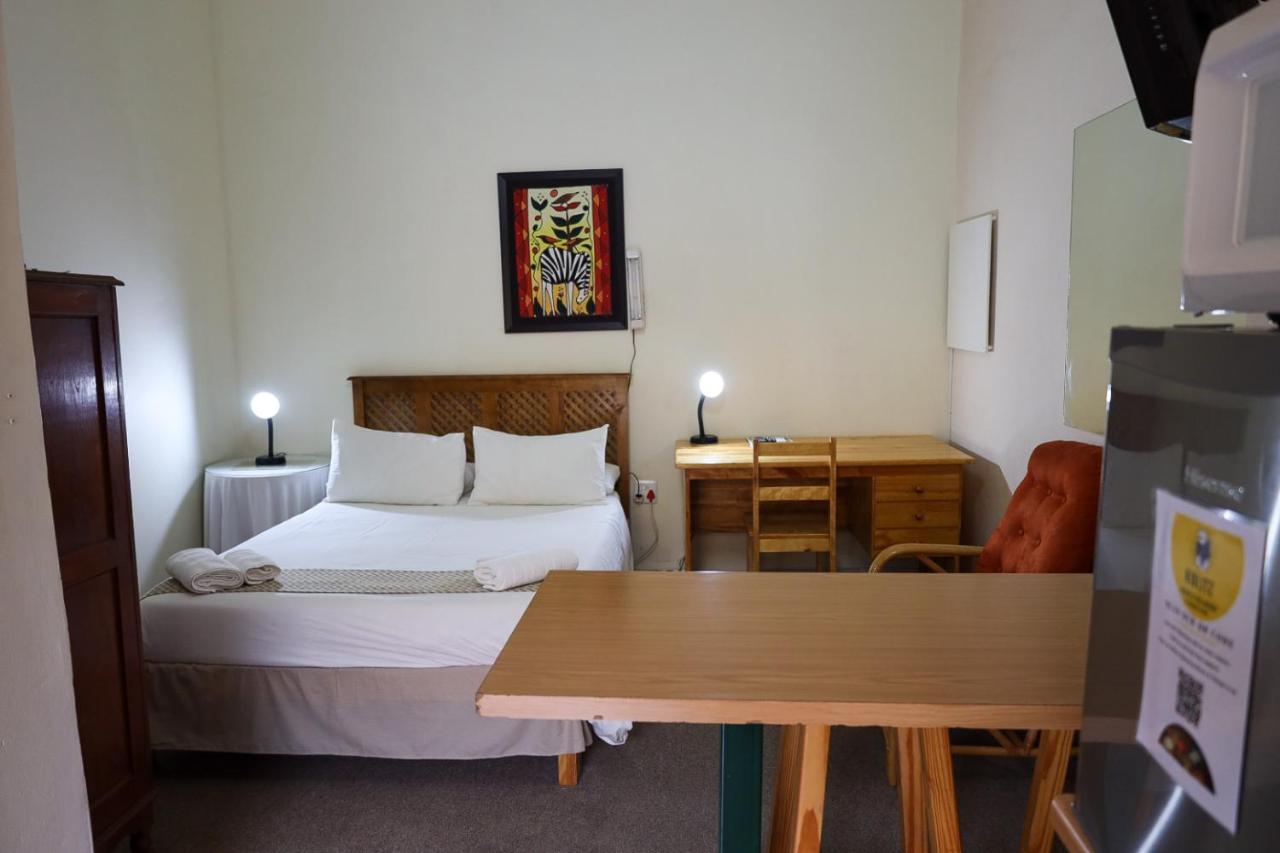 Profcon Resort Graaff-Reinet Buitenkant foto