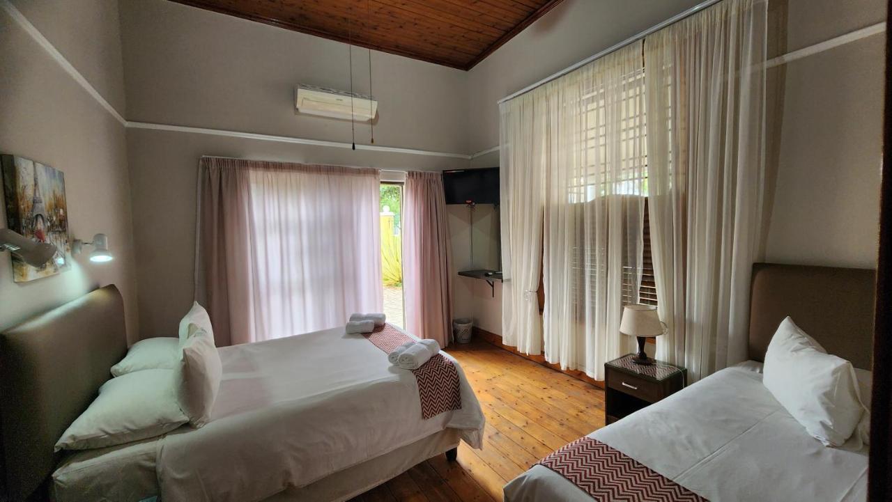 Profcon Resort Graaff-Reinet Buitenkant foto