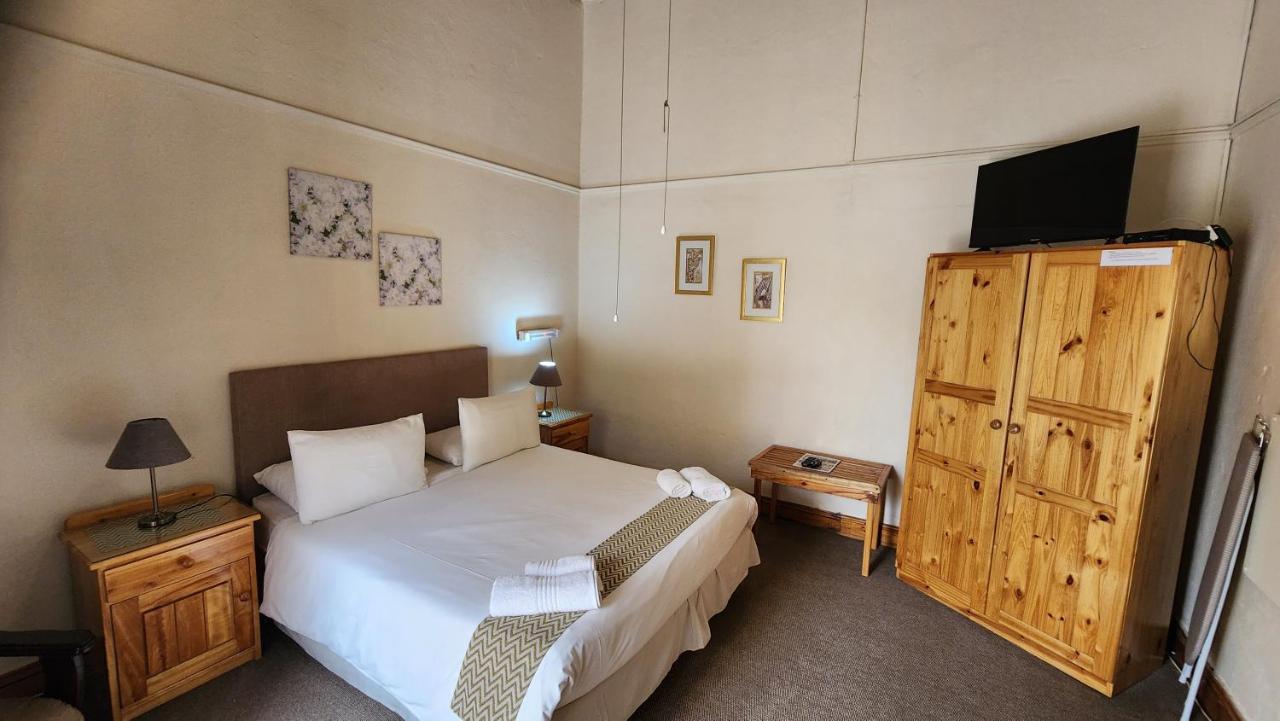 Profcon Resort Graaff-Reinet Buitenkant foto