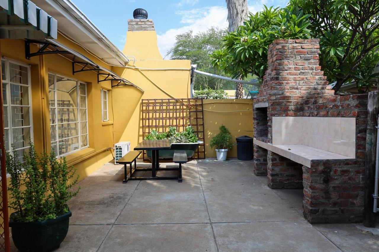 Profcon Resort Graaff-Reinet Buitenkant foto