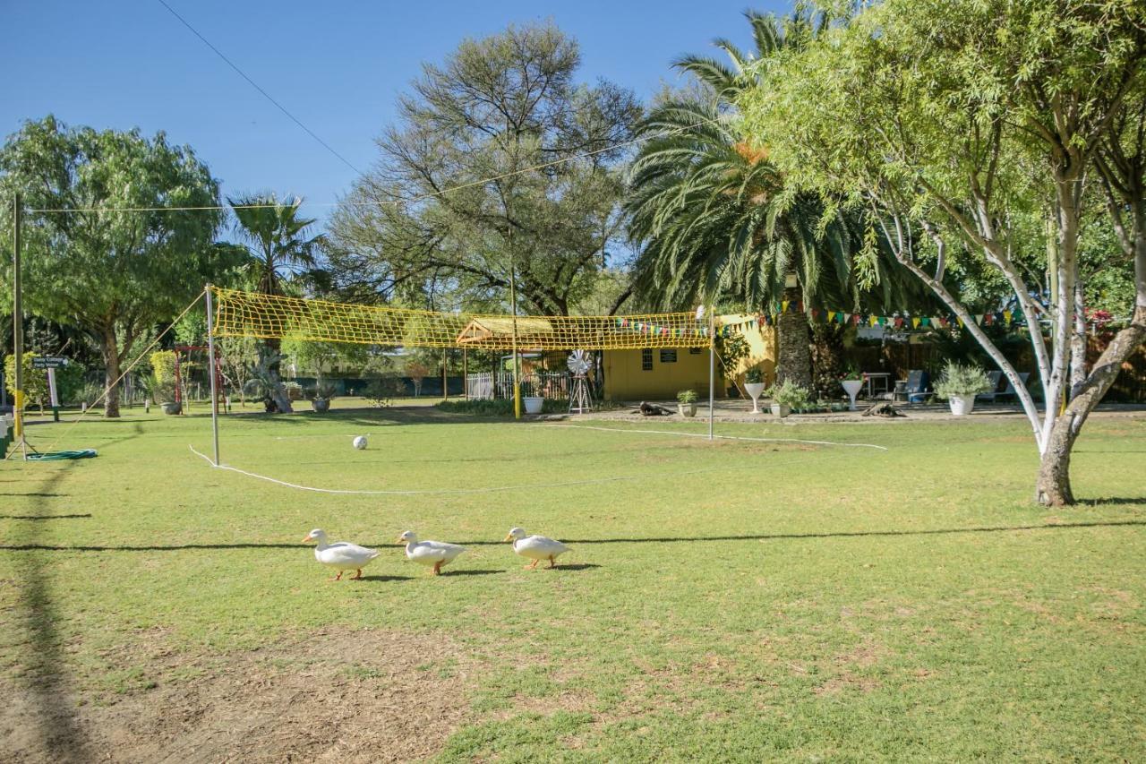 Profcon Resort Graaff-Reinet Buitenkant foto