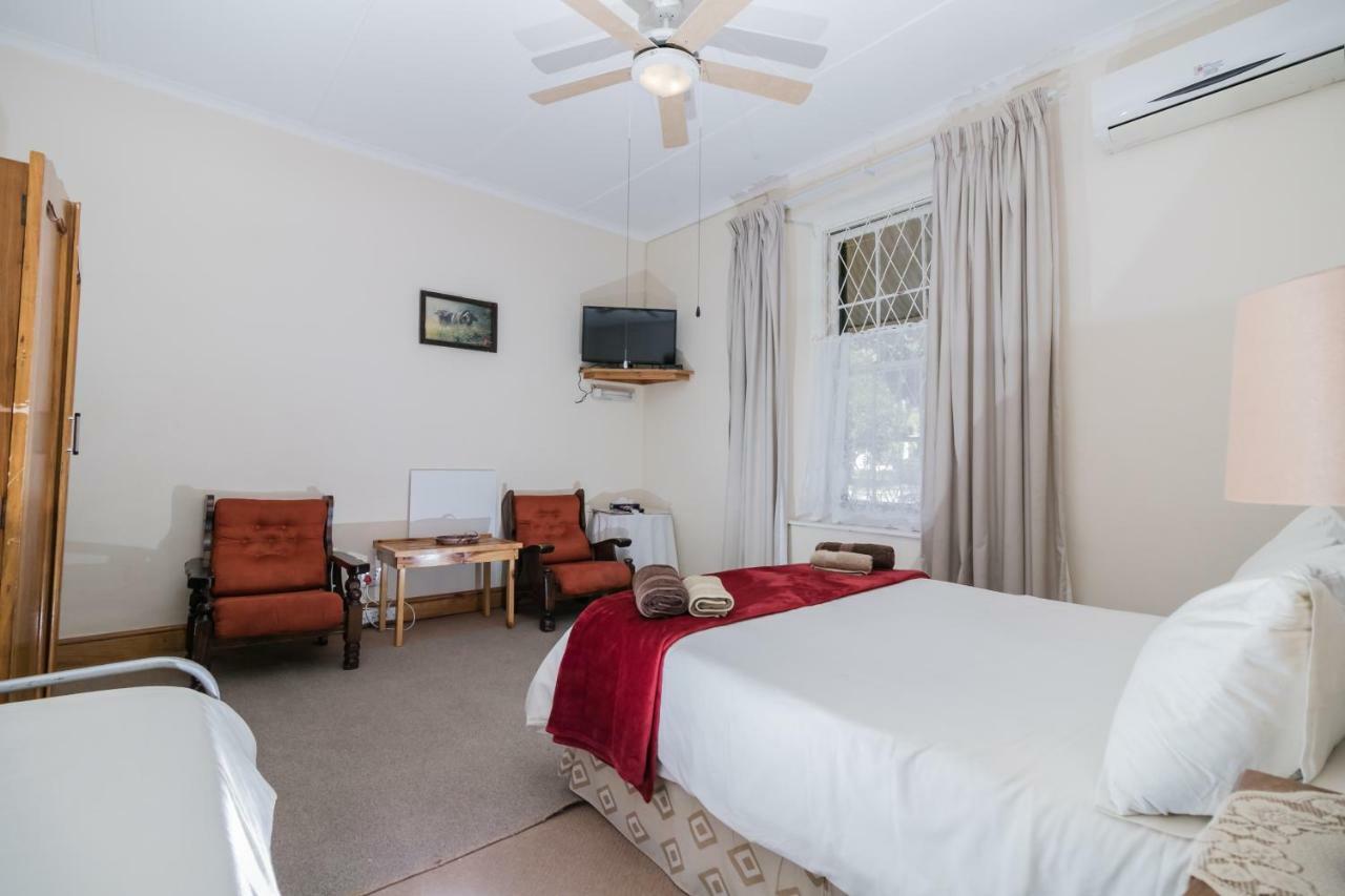 Profcon Resort Graaff-Reinet Buitenkant foto